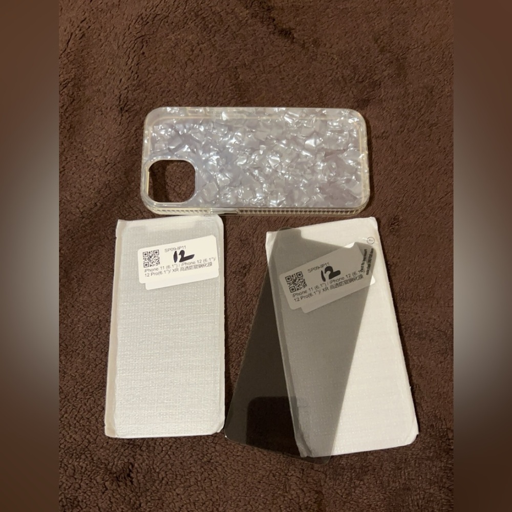 ‼️ SOLD‼️ Iphone 12 case and screen protectors